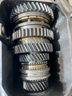 TOYOTA LAND CRUISER H55F 5 SPEED MANUAL TRANSMISSION GEARBOX FOR 3F-3F- 12HT