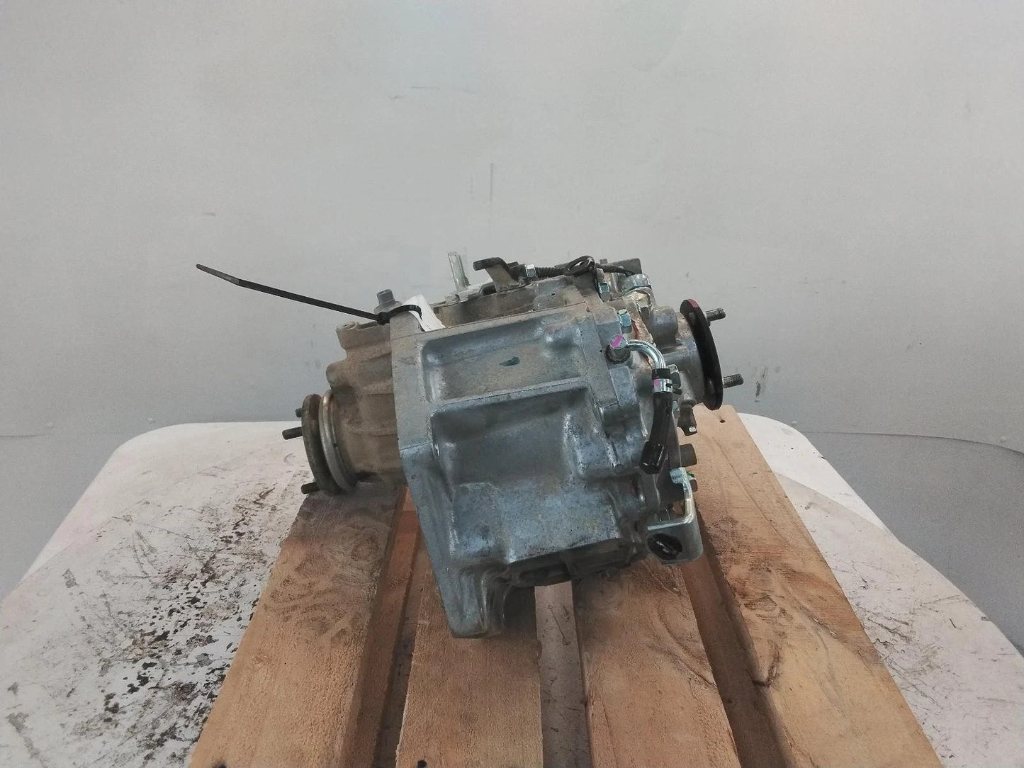 TOYOTA LAND CRUISER 76/78/79 SERIES TRANSFER CASE 4.5L DIESEL 1VD-FTV 2007-2016