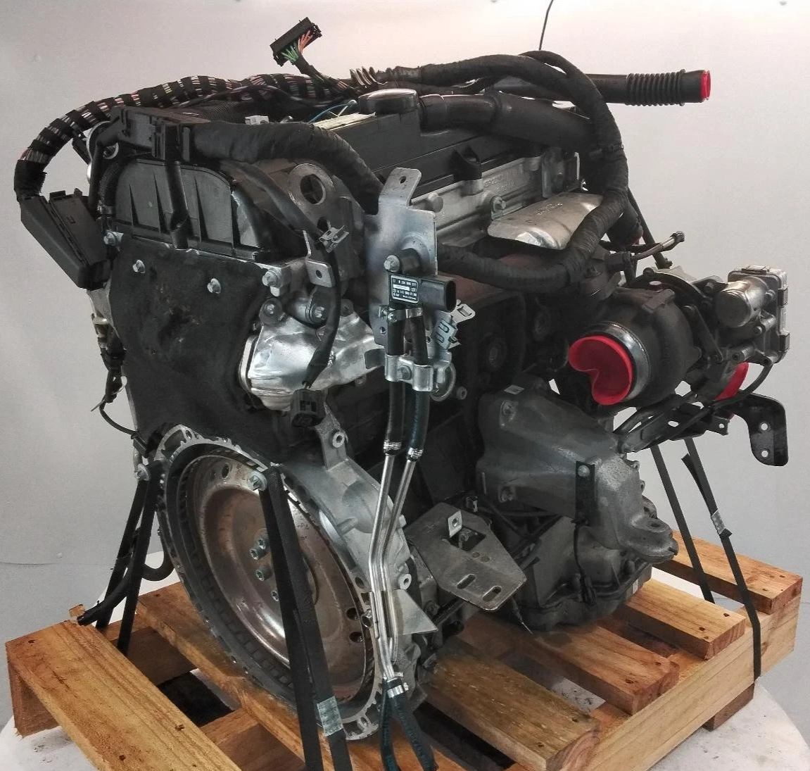 MERCEDES VITO 2.1L TURBO DIESEL ENGINE 639 110CDI/113CDI/116CDI 651.940 10-15