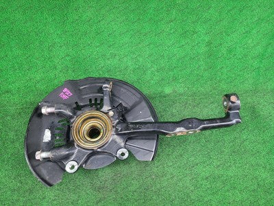 TOYOTA HILUX RIGHT FRONT HUB ASSEMBLY 4WD, 09/15- LESS CALIPER AND ABS SENSOR