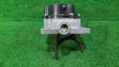 TOYOTA HILUX SHIFT ACTUATOR FRONT DIFF ACTUATOR, 03/05-