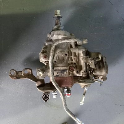 TOYOTA LAND CRUISER 1HZ 4.2 DIESEL 22100-1C060 DIESEL INJECTION PUMP