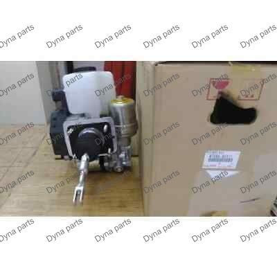 47050-60111 Toyota Land Cruiser Prado 120 Series ABS Brake Booster Pump