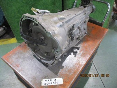 TOYOTA HIACE/REGIUSACE TRANSMISSION 2.7L  4-SPEED AUTOMATIC 2TRFE 35000-2F650