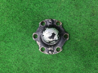 TOYOTA LAND CRUISER100 SERIES LOCKING WHEEL HUB FLANGE WITH BOLTS