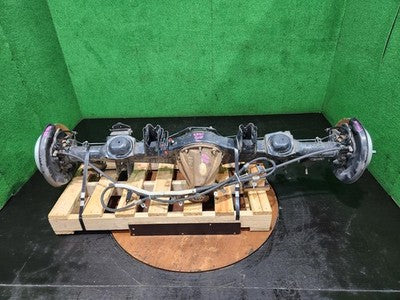 TOYOTA LAND CRUISER REAR AXLE WITH DIFF COMPLETE 200 SERIES 3.9 RATIO