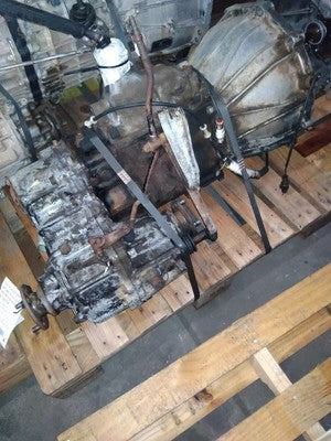 TOYOTA LAND CRUISER 70 SERIES TRANSMISSION 3.4L 5-SPEED MANUAL 3B 33030-60620