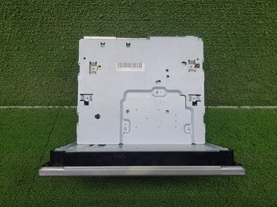 TOYOTA HILUX HEAD UNIT, W/ DISPLAY UNIT, 6.1IN TOUCHSCREEN (P/N ON FACE 100402),