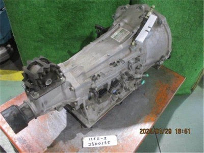TOYOTA HIACE/REGIUSACE TRANSMISSION 2.7L  4-SPEED AUTOMATIC 2TRFE 35000-2F650