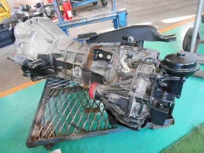 TOYOTA Hiace U-LH129S Assy 3L 5F 025 EM31 Manual Transmission