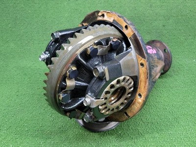 TOYOTA LAND CRUISER 1.5 SERIES FRONT DIFFERENTIAL 4.3 RATIO