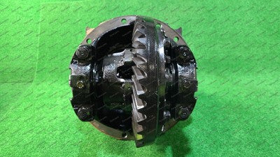 NISSAN NAVARA D22 FRONTIER 2.5L YD25 REAR DIFFERENTIAL  2001-2006