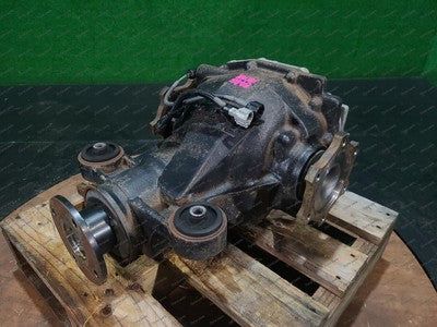 NISSAN PATROL Y62 5.6 V8 GAS-ARMADA REAR DIFFERENTIAL CENTRE REAR,