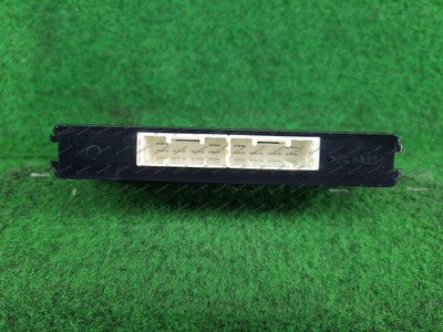 TOYOTA PRADO ECU 150 SERIES, POWER MANAGEMENT CONTROL MODULE (MOUNTED BEHIND GLO