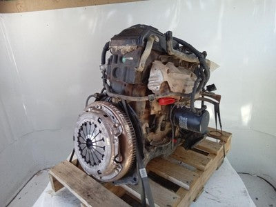 TOYOTA HILUX 2.8L DIESEL ENGINE 3L 1988–1997