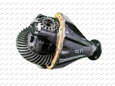 TOYOTA LAND CRUISER 200 SERIES REAR AXLE DIFFERENTIAL CENTRE 39×10=3.9 RATIO