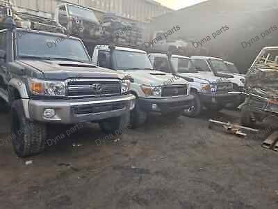 Toyota Land Cruiser 70 Series 4.5L TWIN-TURBO 1VD-FTV V8 Diesel Engine