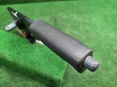 TOYOTA LANDCRUISER HANDBRAKE LEVER 78/79 SERIES, FLOOR MOUNTED, GREY, 11/99-10/0
