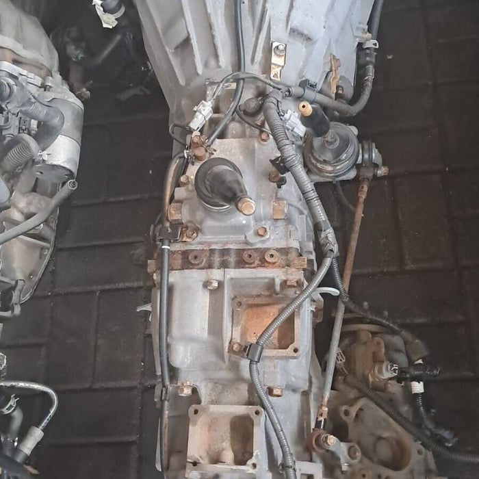 TOYOTA LAND CRUISER H150 MANUAL TRANSMISSION WITH PART TIME TRANSFER CASE