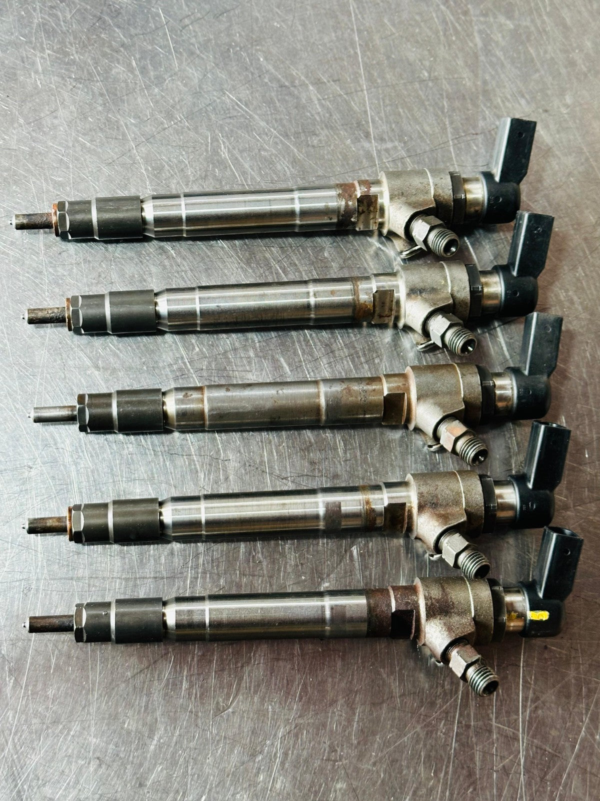 FORD TRANSIT 3.2L GENUINE DIESEL INJECTOR SET OF 5 - 2011-2018