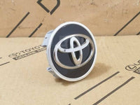 GENUINE TOYOTA ORNAMENT SUB-ASSY, WHEEL HUB 42603-48140