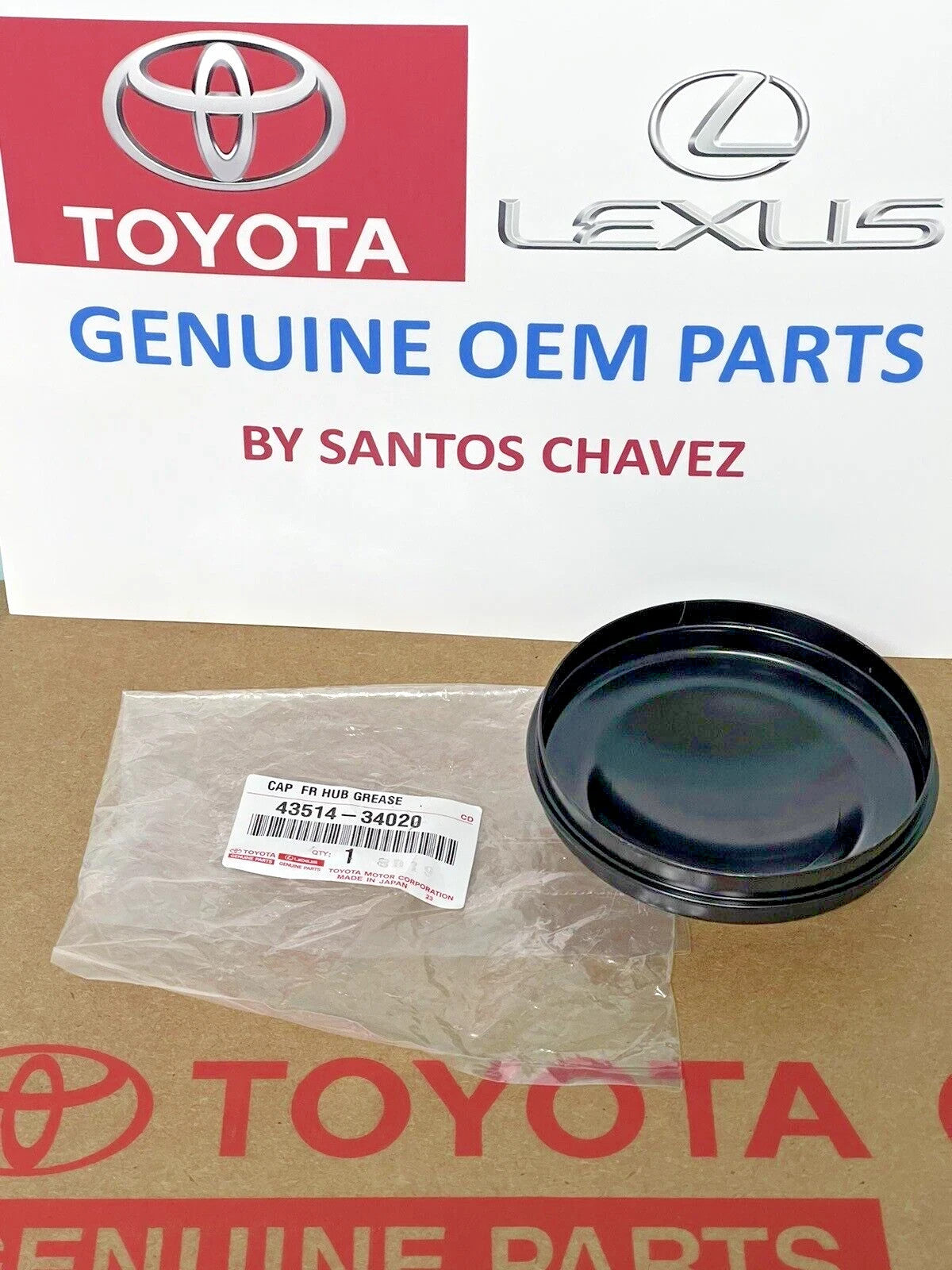 GENUINE TOYOTA FRONT AXLE HUB GREASE CAP RH LH 43514-34020