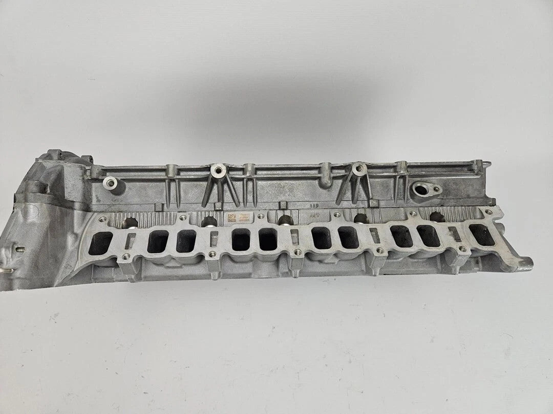 FORD TRANSIT 3.2L COMPLETE CYLINDER HEAD WITH CAM SHAFT AND CAM CARRIER