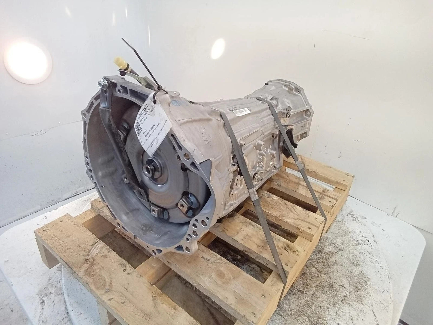 TOYOTA HILUX 1GD-FTV  2.8L TURBO DIESEL 4WD AUTOMATIC TRANSMISSION/GEARBOX  6SPD