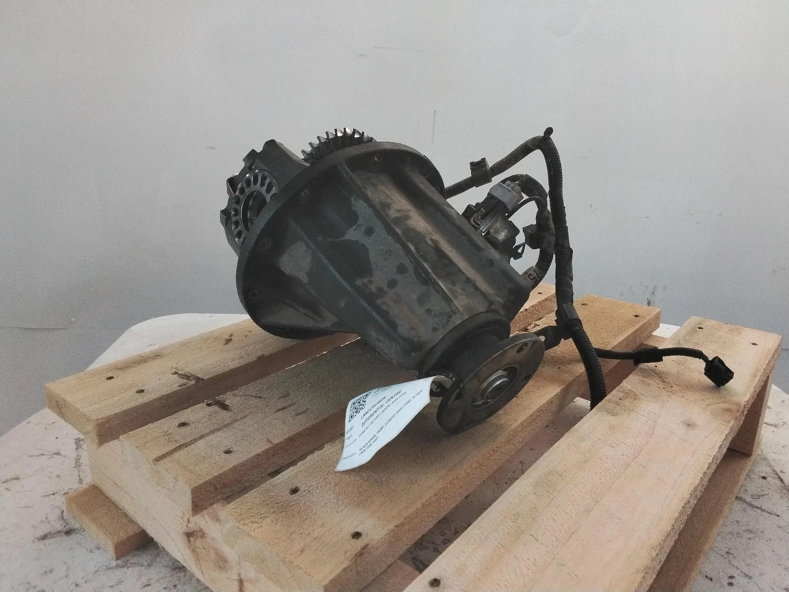TOYOTA LANDCRUISER 76/78/79 A04A FRONT DIFFERENTIAL 10x39=3.9 RATIO ...