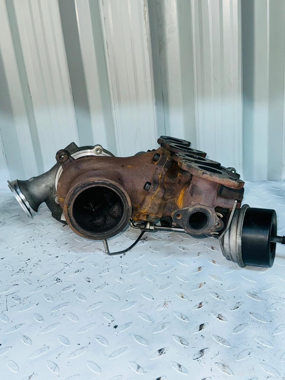 VOLVO V60/XC60 D420T14 Bi-turbo charger 16359700004
