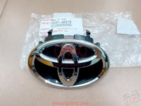 GENUINE TOYOTA SIENNA 2006–2010 FRONT GRILLE BUMPER EMBLEM 75301-AE010