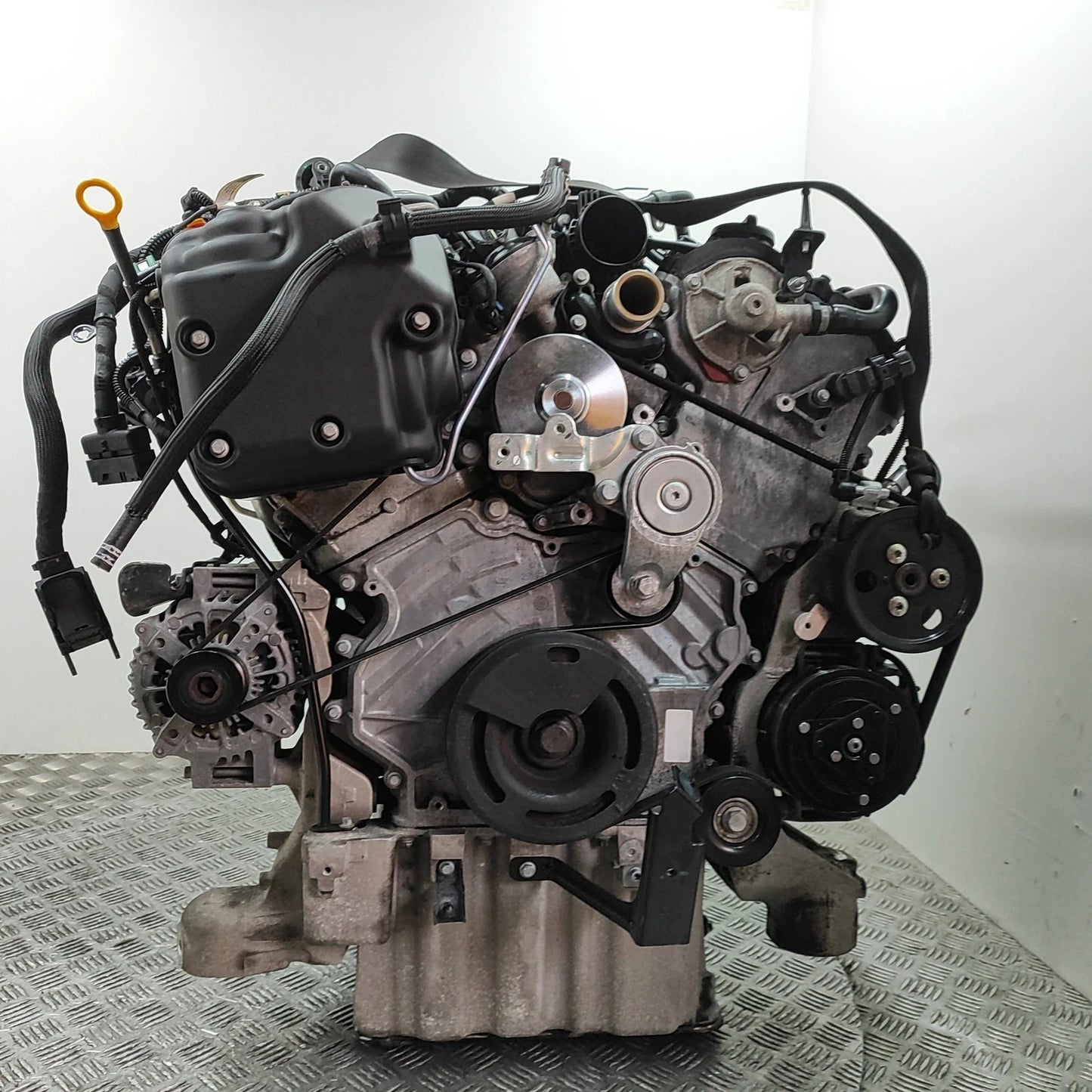 MASERATI LEVANTE SUV M16164D ENGINE MOTOR 3.0L DIESEL 184 kW 2017