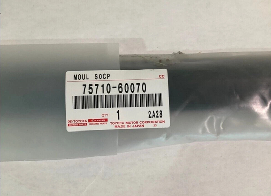 GENUINE TOYOTA  MOULDING ASSY, FRONT DOOR BELT, LH 75720-60021