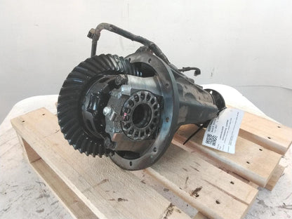 TOYOTA LAND CRUISER 76/78/79 SERIES DIFFERENTIAL FRONT CENTRE 11X43=3.9 RATIO