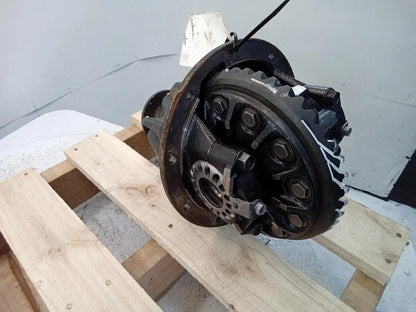 TOYOTA LAND CRUISER 200 SERIES REAR AXLE DIFFERENTIAL CENTRE 39×10=3.9 RATIO