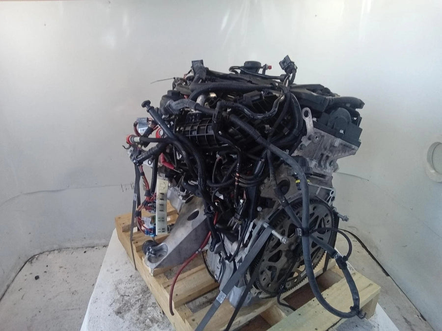 BMW X5 E70 ENGINE 3.0L xDRIVE40d TWIN TURBO DIESEL N57S 2010-2013