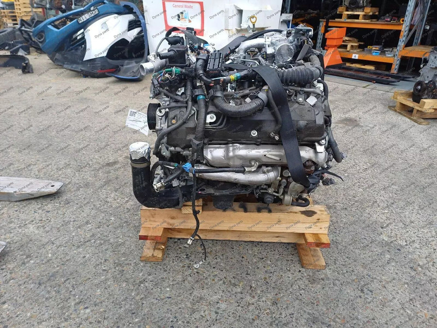 TOYOTA LANDCRUISER 200 SERIES 4.5L TWIN TURBO DIESEL ENGINE 1VD-FTV  EURO-5