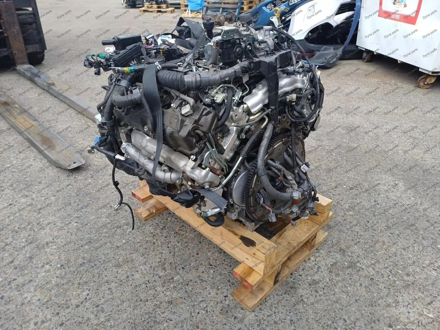 TOYOTA LANDCRUISER 200 SERIES 4.5L TWIN TURBO DIESEL ENGINE 1VD-FTV  EURO-5